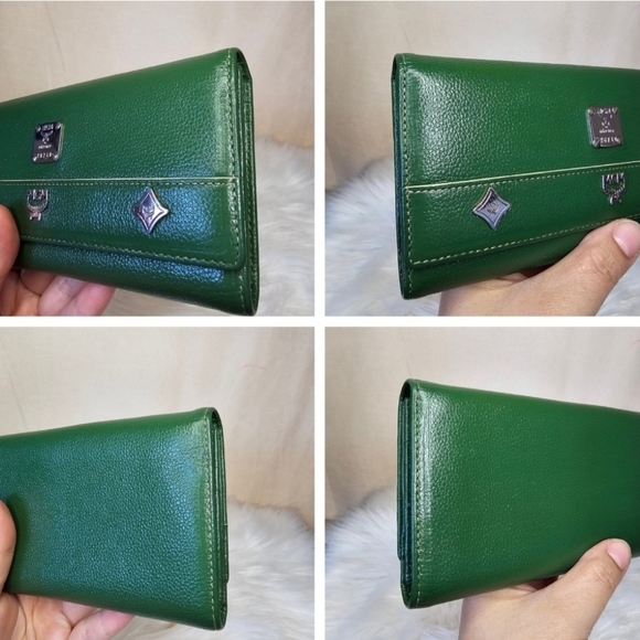 🔹️MCM 🔹️LONG green wallet ✨️💚 - Picture 7 of 9